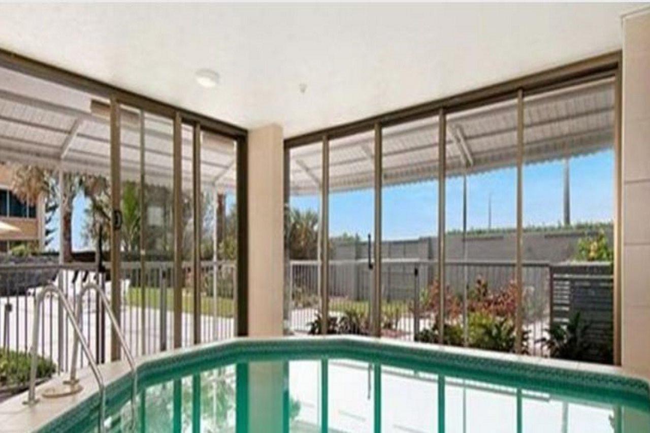 Boulevard Towers On Broadbeach Gold Coast Exterior foto