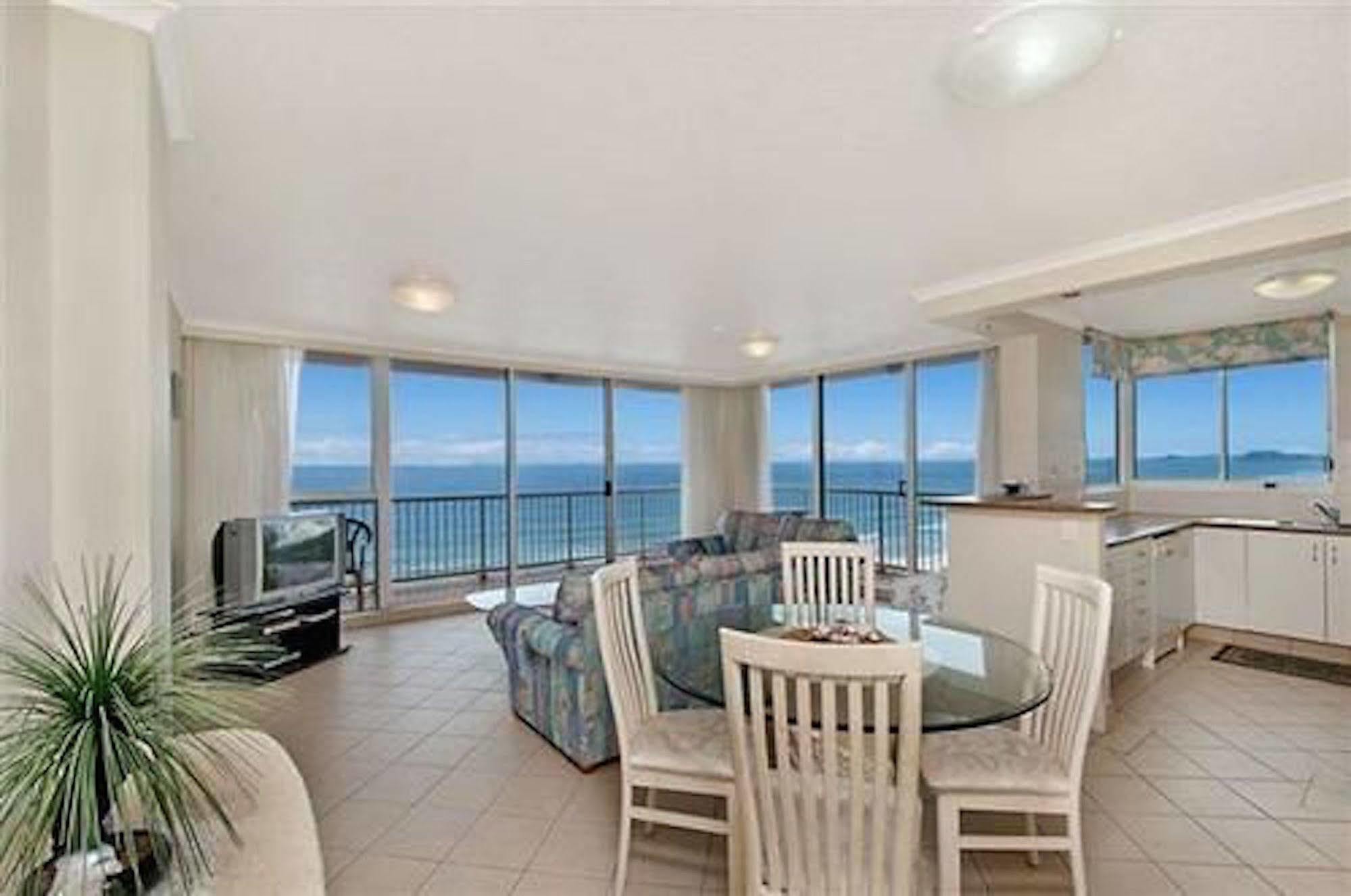 Boulevard Towers On Broadbeach Gold Coast Exterior foto